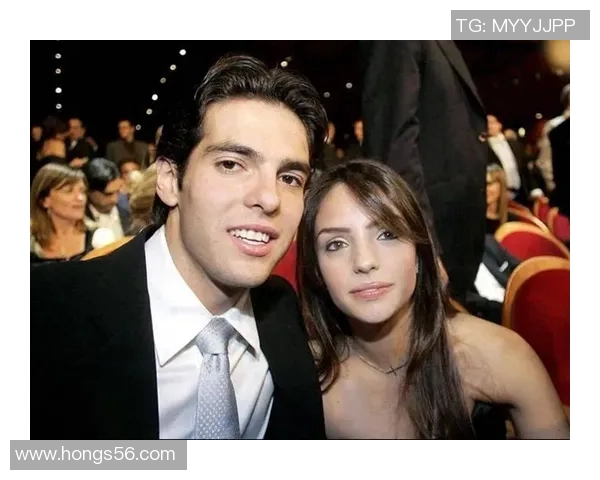 足球明星绯闻排行榜揭秘那些让人瞩目的爱情故事与情感纠葛