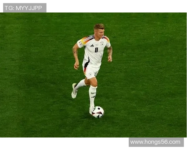 丹麦足球明星多格尔贝的辉煌职业生涯与未来发展展望